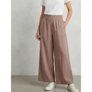 H&M Linen Blend Smocked Waist Wide Leg Pull On Crop Pants Tan L